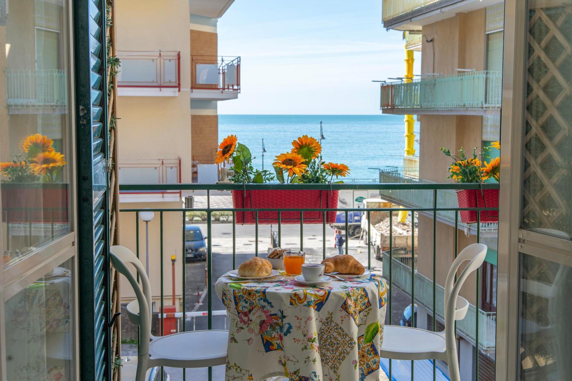 La Casa Di Aurora Otel Maiori Dış mekan fotoğraf