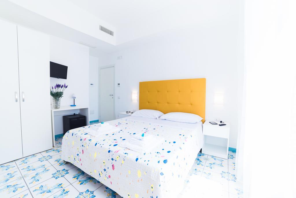 La Casa Di Aurora Otel Maiori Dış mekan fotoğraf